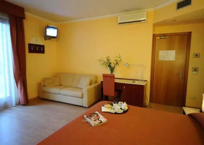 Hotel Al Sole - Enjoy Holiday