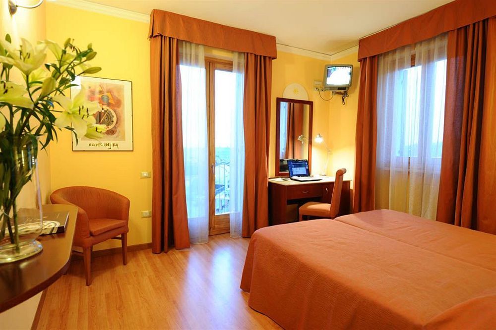 Al Sole - Enjoy 3* Cavaion Veronese