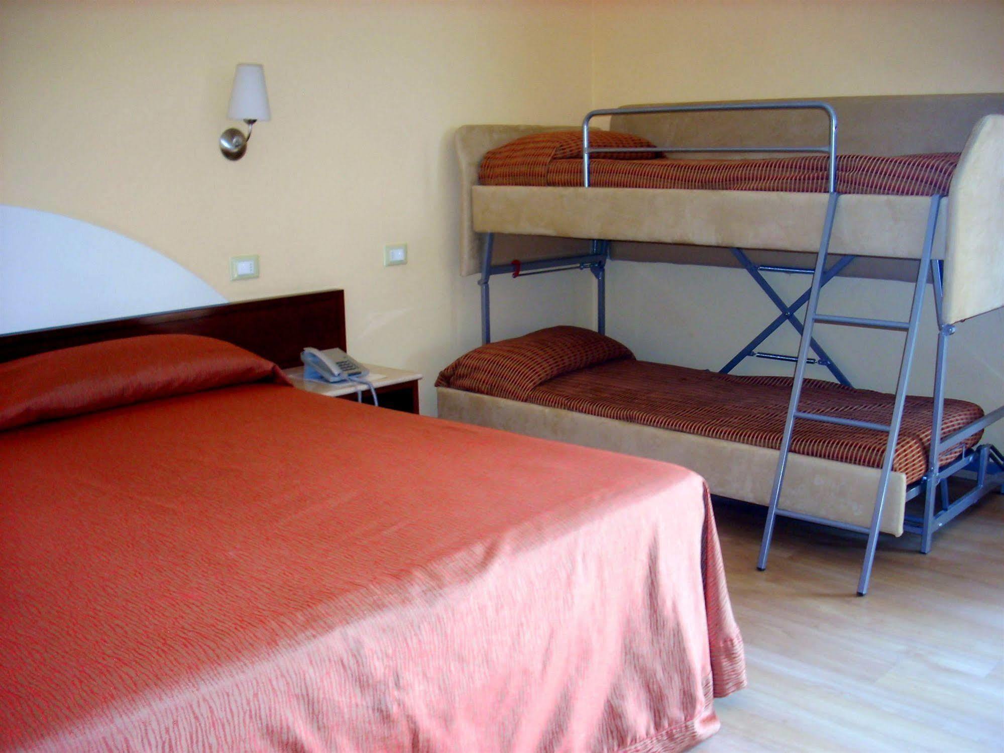 Al Sole - Enjoy Hotel 3*